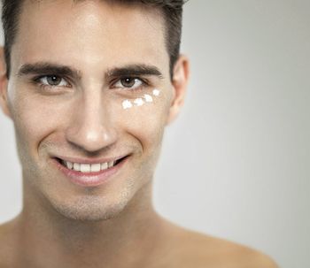 ¡Atención hombres! 5 pasos para una piel perfecta