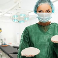 Ventajas y desventajas de las prótesis mamarias redondas o anatómicas.