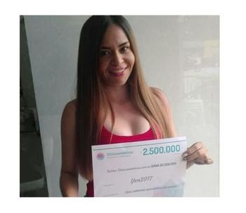 Yen2017 es la ganadora de diciembre, ¡Felicitaciones!