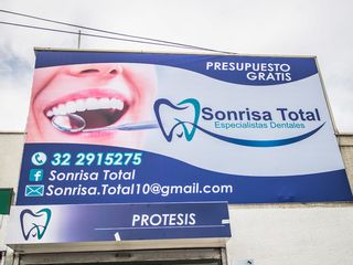 Clínica Dental Sonrisa total