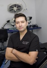 Dr. Freddy Bravo Crisóstomo