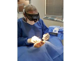 Clínica Doctor Flores Aqueveque, cirugía plástica 