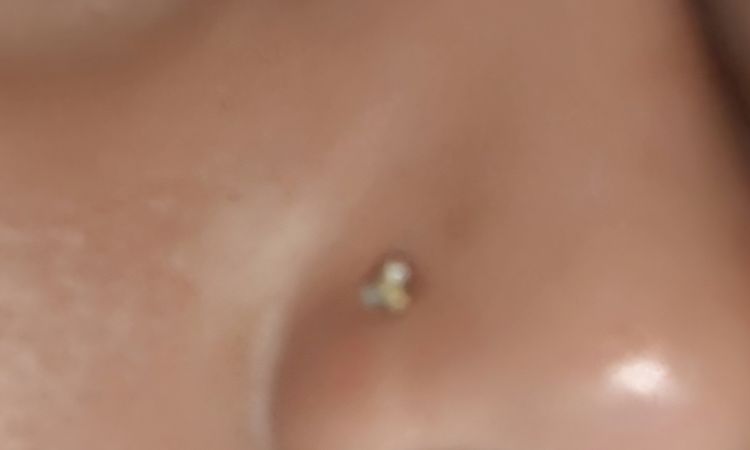 Cerrar agujeros de pircing de la nariz (nostril) y de mis 2 orejas - 83055