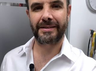 Dr. Mauricio Aspée Roa