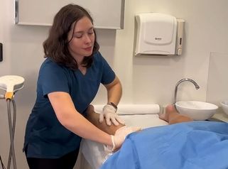 Masajes - Dr. René Flores Aqueveque